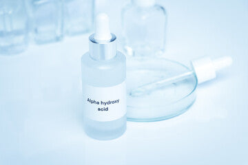 AHA exfoliation process - Glycolic & Lactic Acid benefits for radiant skin
